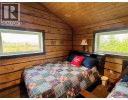 Stunning Remote 4 Season Lakehouse On Nemeiben, Northern Admin District, SK S0J1L0 Photo 64