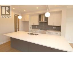 155 Sundown Crescent - photo 7
