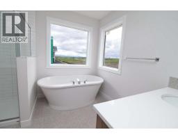 155 Sundown Crescent - photo 17
