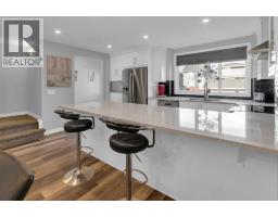 317 Sundown Road S - photo 9