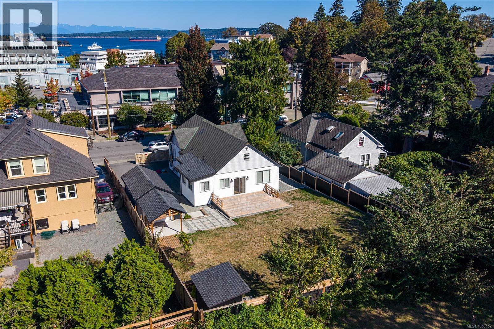 471 Selby St - Image 17