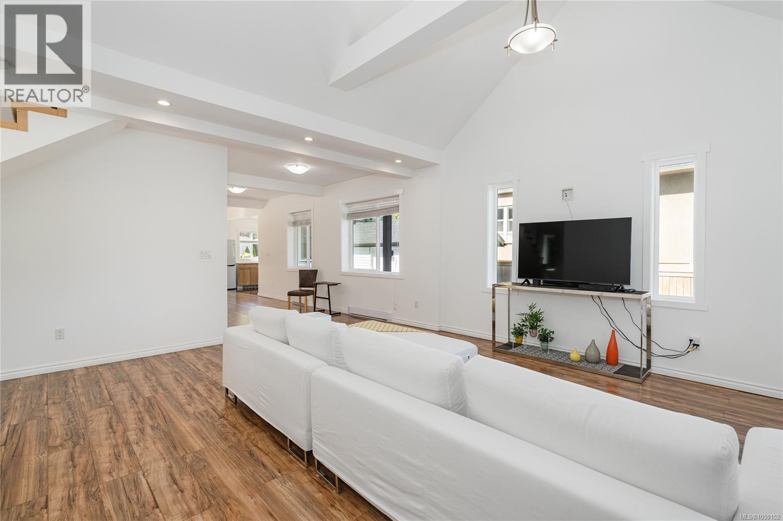 471 Selby St - 23