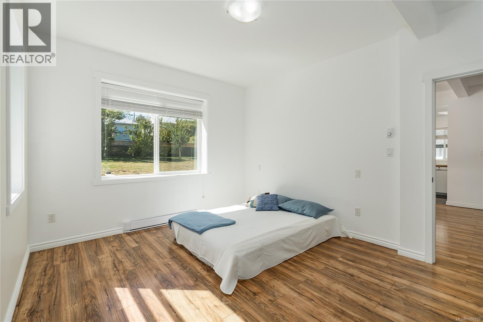 471 Selby St - Image 39
