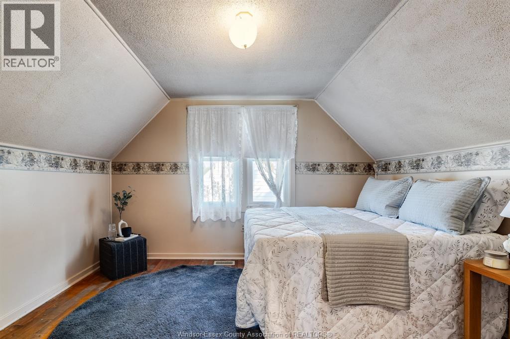111 Mill STREET East - 15