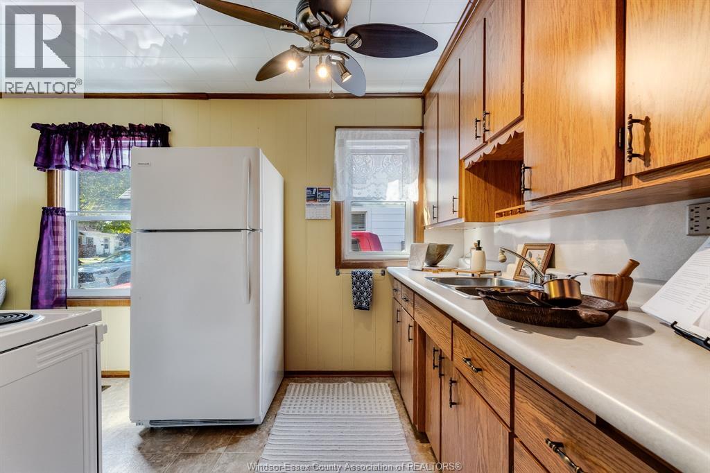 111 Mill STREET East - 6