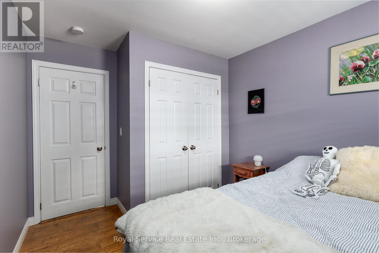 6 CLIFTON ROAD - 22