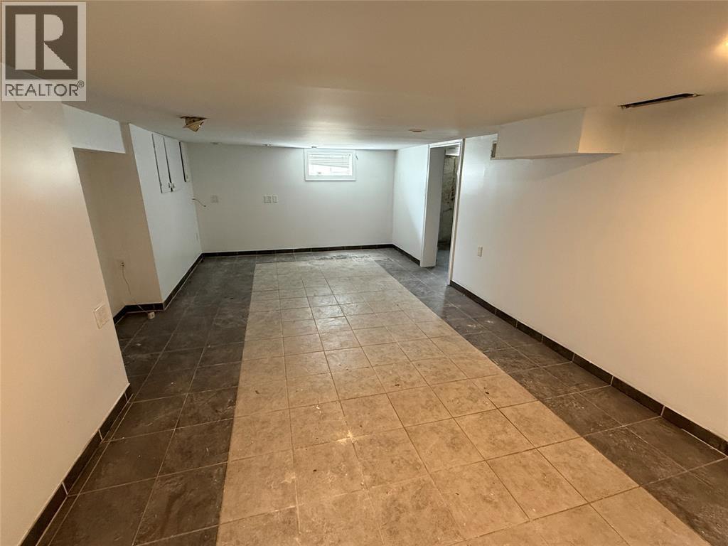 169 CHRISTINA STREET South - 21