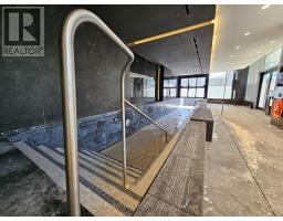 6105 - 11 Yorkville Avenue, Toronto, ON M4W1L2 Photo 13