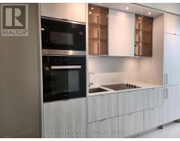 6105 - 11 Yorkville Avenue, Toronto, ON M4W1L2 Photo 18