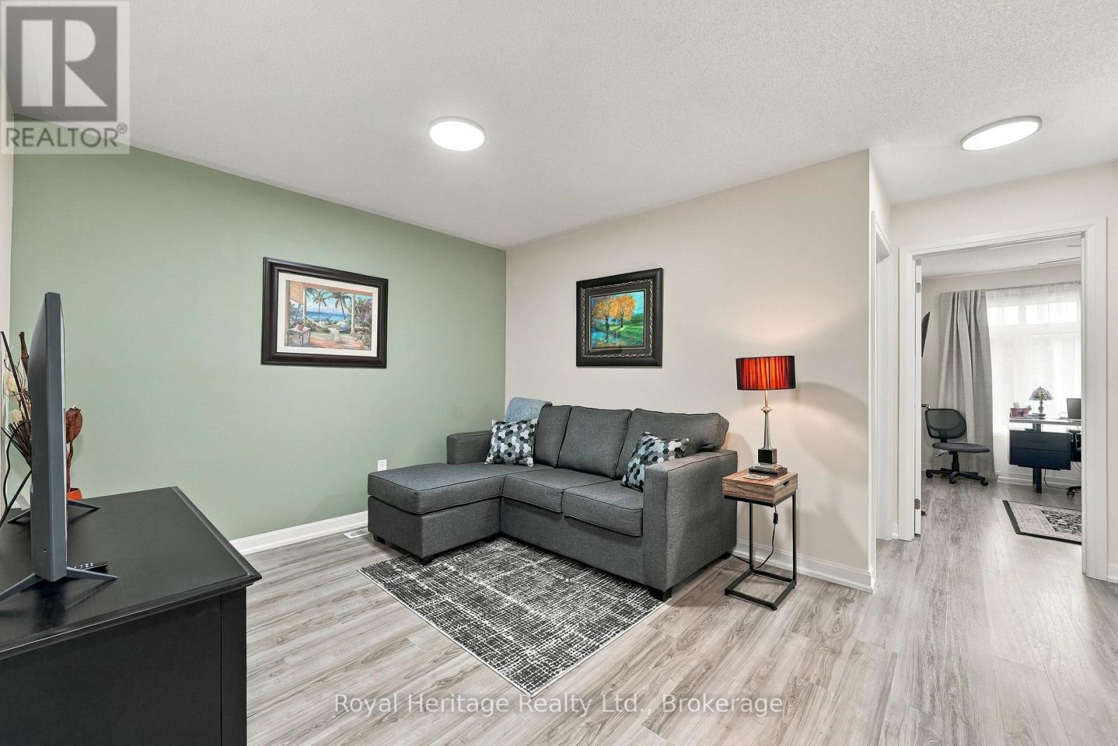 66 Longshore Way, Whitby, ON photo 20
