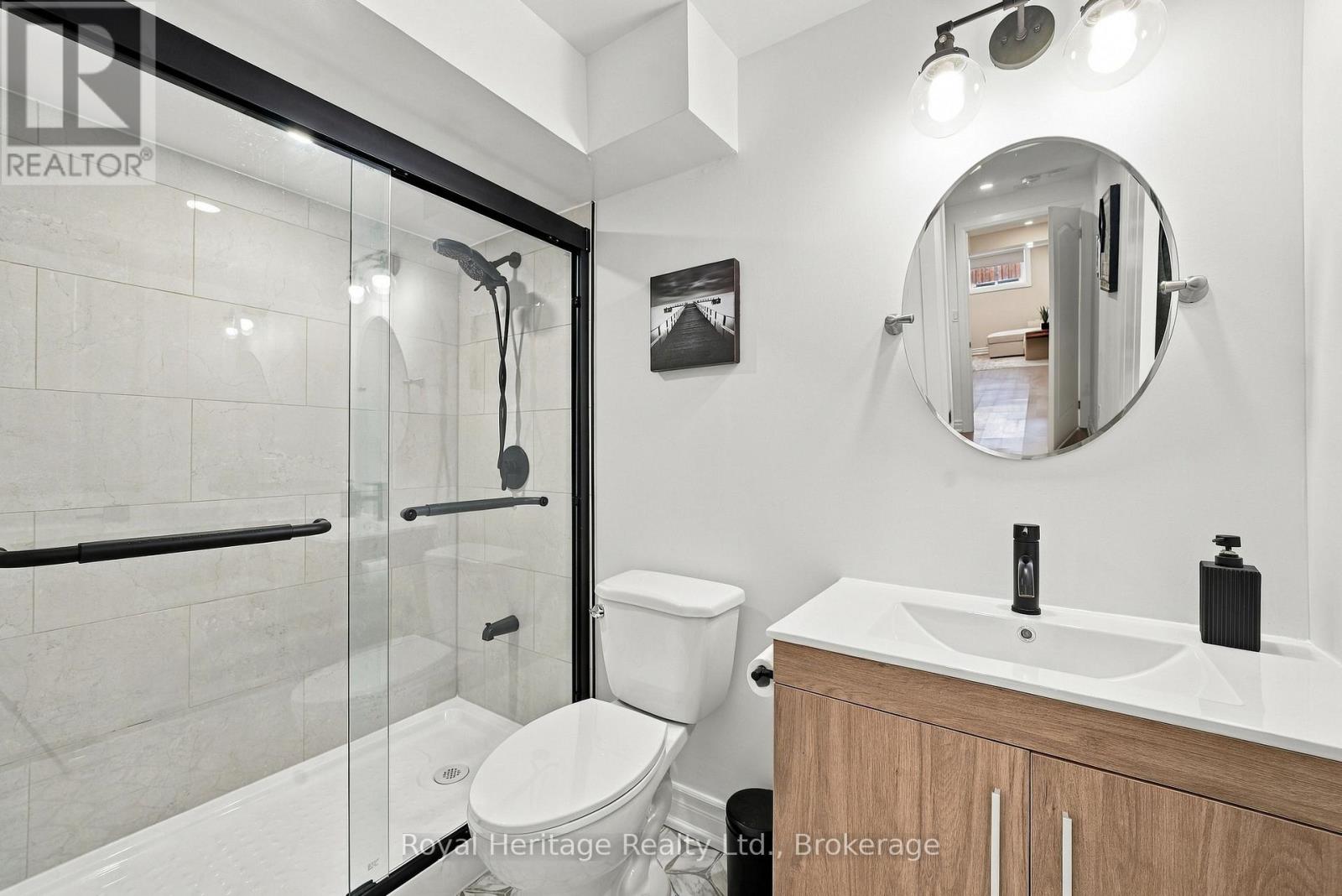 66 Longshore Way, Whitby, ON photo 39