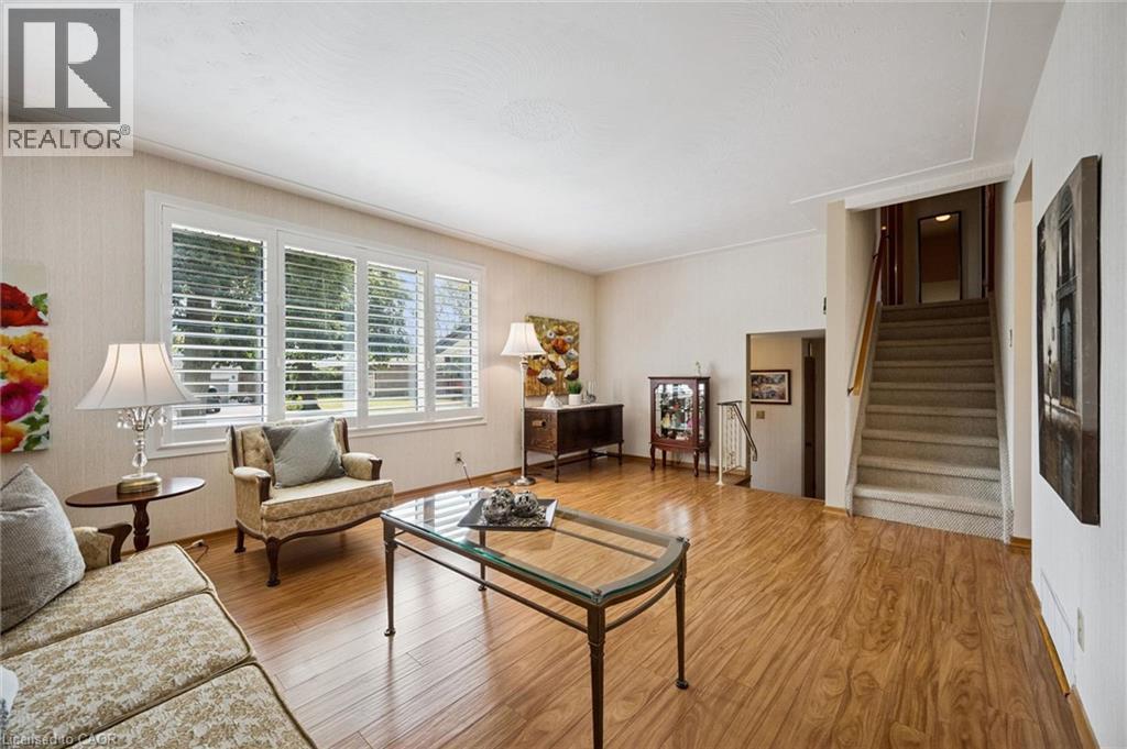 62 GIBSON Drive - Image 12