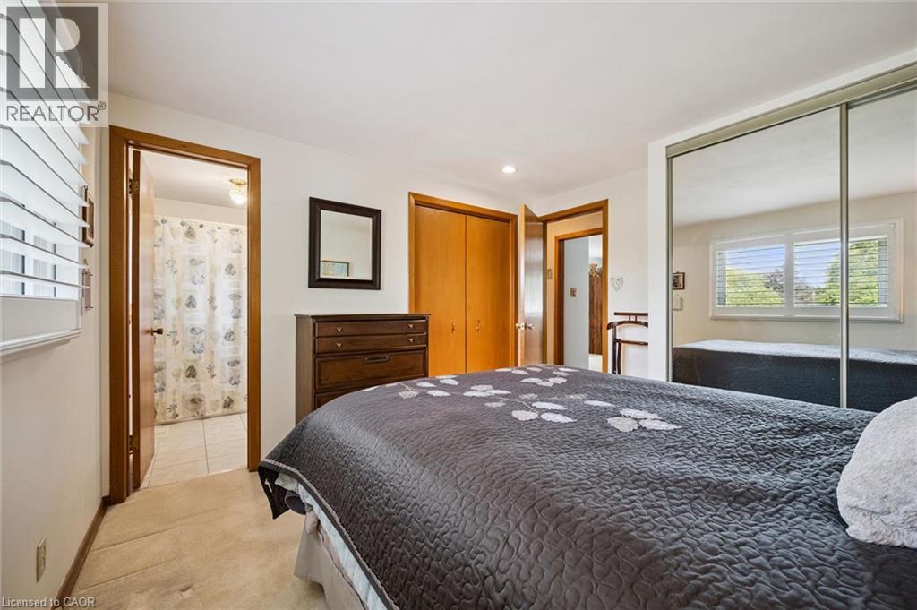 62 GIBSON Drive - 21