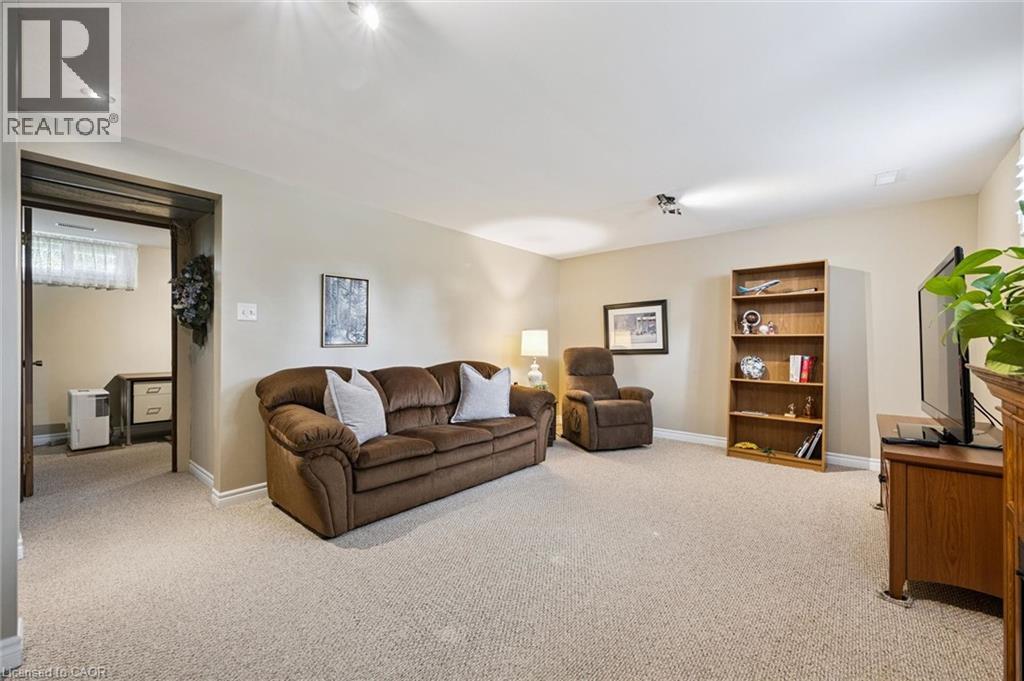 62 GIBSON Drive - Image 27