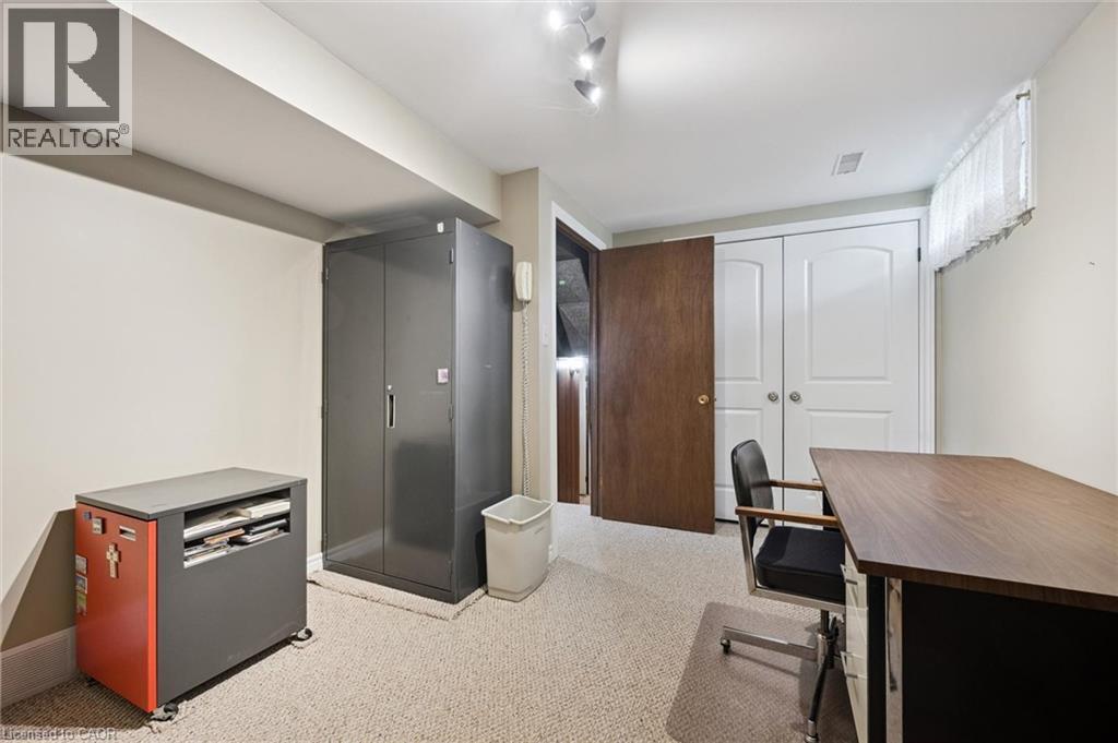 62 GIBSON Drive - Image 29