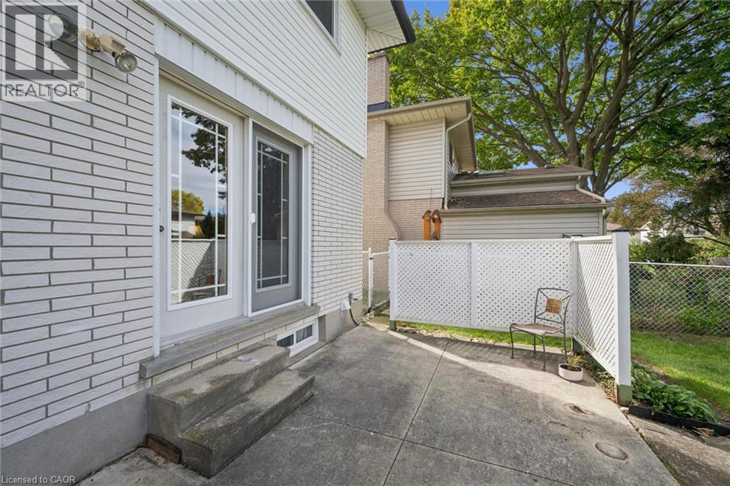 62 GIBSON Drive - 34