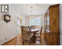 Dining room - 62 Gibson Drive, Kitchener, ON N2B2P4 Photo 13