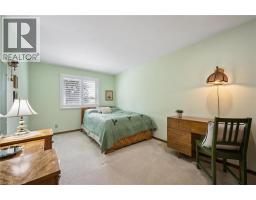 62 Gibson Drive, Kitchener, ON N2B2P4 Photo 22