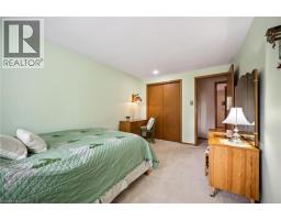 62 Gibson Drive, Kitchener, ON N2B2P4 Photo 23