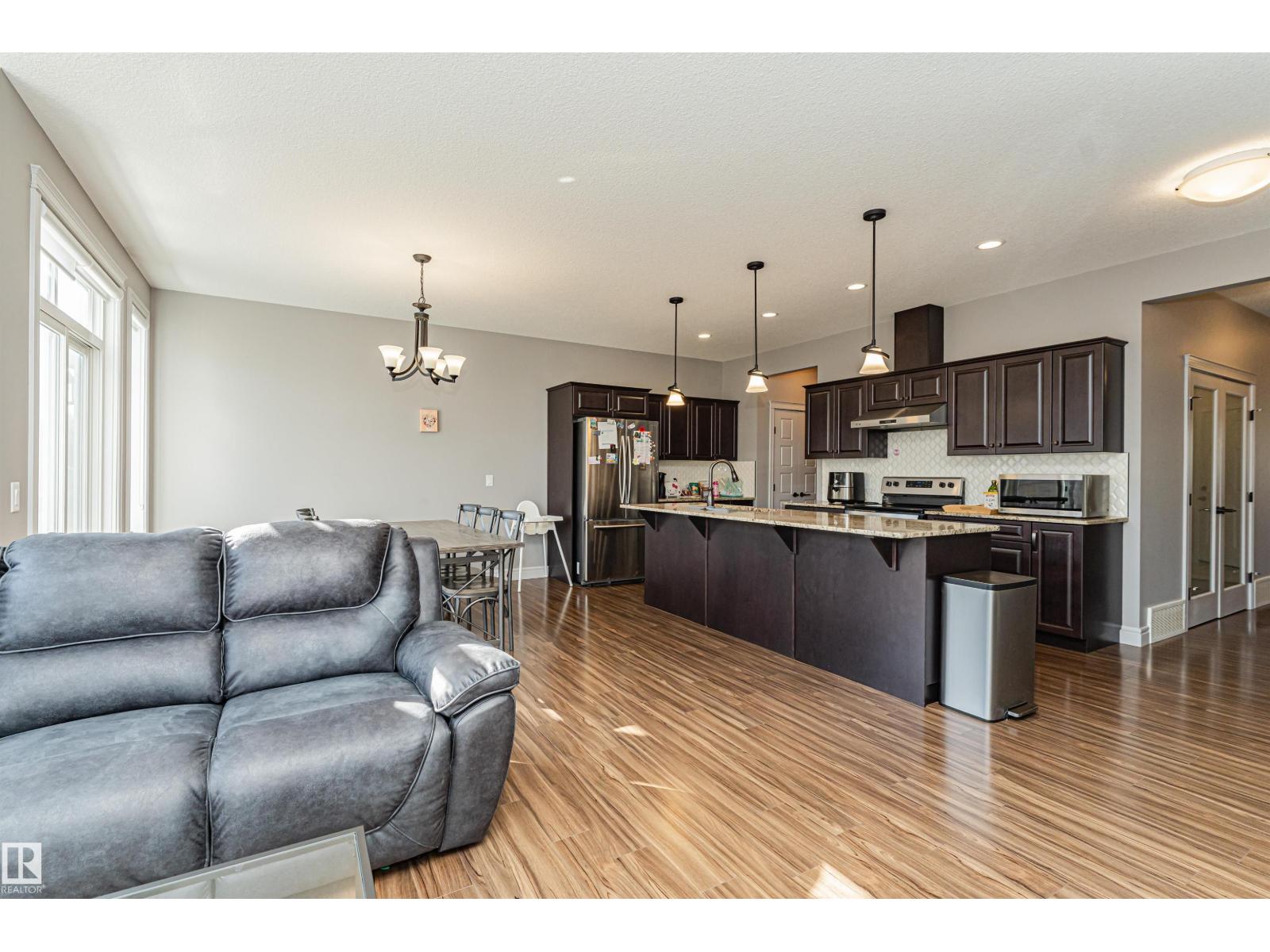 1523 169 ST SW - 22