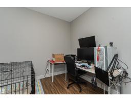 Bonus Room - 1523 169 St Sw, Edmonton, AB T6W1H2 Photo 8