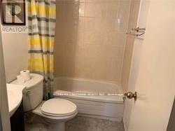 # 811 - 260 Seneca Hill Drive, Toronto, ON M2J4S6 Photo 11