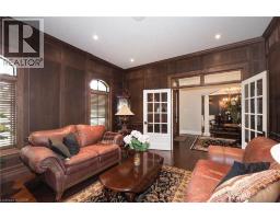 585 Kiwanis Park Drive, Kitchener, ON N2K3N8 Photo 13