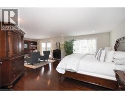 585 Kiwanis Park Drive, Kitchener, ON N2K3N8 Photo 28