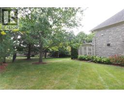585 Kiwanis Park Drive, Kitchener, ON N2K3N8 Photo 39