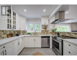 19 Penwick Crescent, Richmond Hill, ON L4C5B3 Photo 11