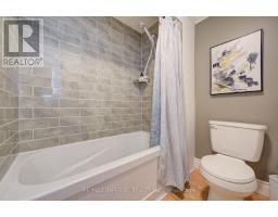 19 Penwick Crescent, Richmond Hill, ON L4C5B3 Photo 18