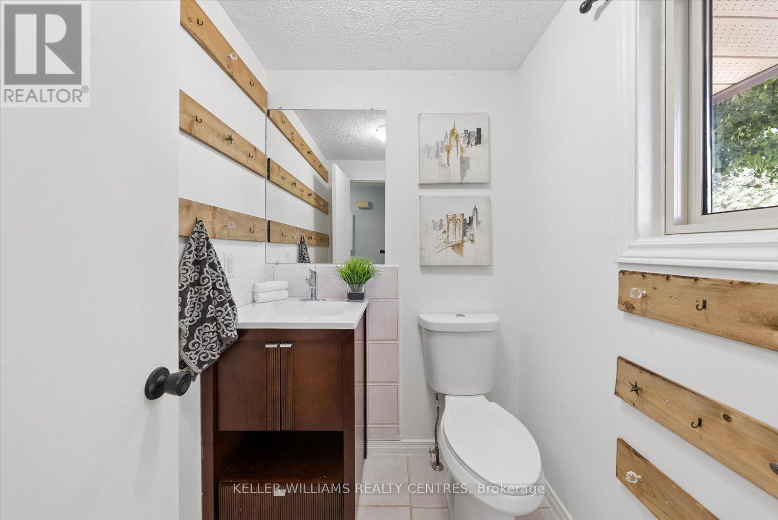 #19 6 MEADOW LANE - Image 5