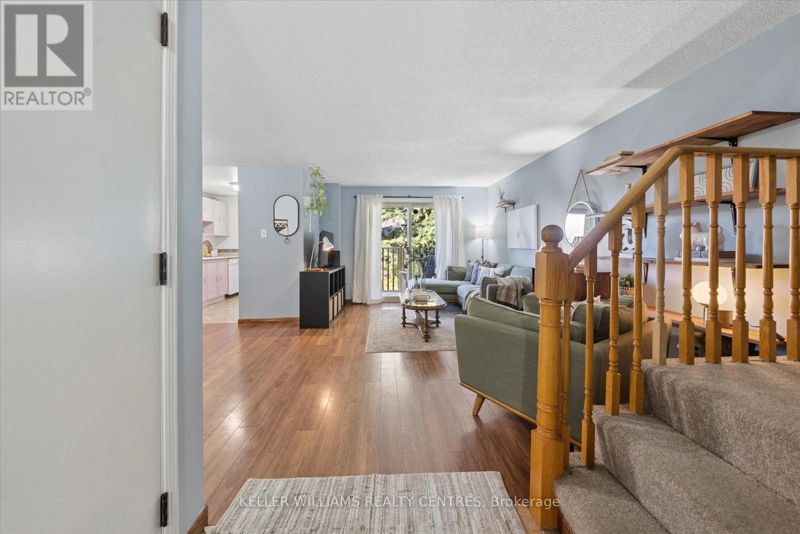 #19 6 MEADOW LANE - Image 8