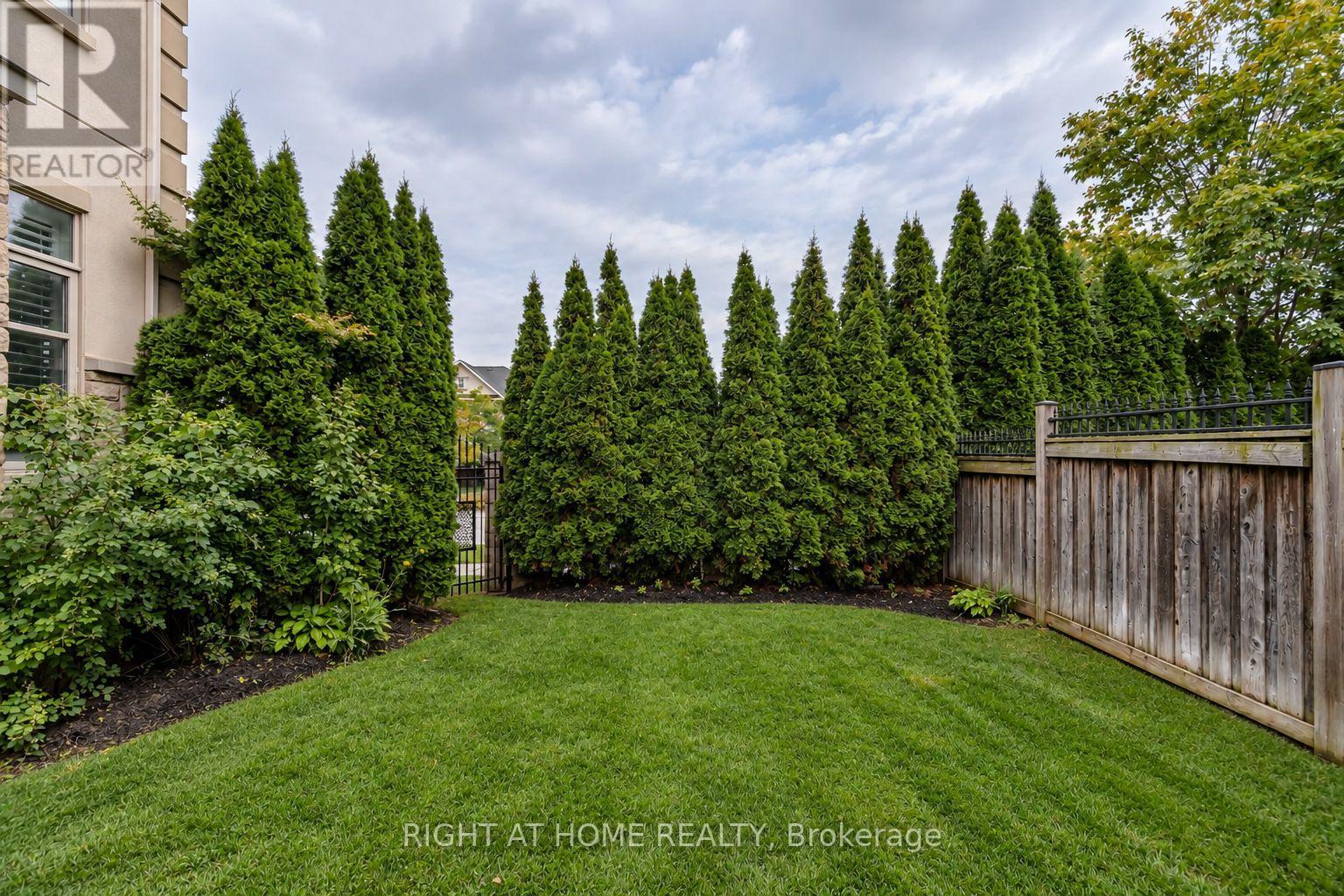 2122 LAW HILL GATE - 50