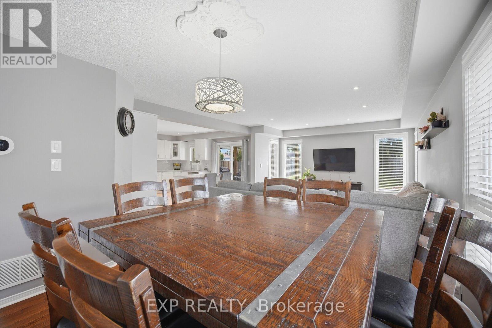 1014 BRADLEY TERRACE - 8