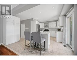 Kitchen - 1014 Bradley Terrace, Milton, ON L9T5S7 Photo 10