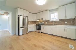 Bedroom - 860 Cathedral Avenue, Winnipeg, MB R2X1J2 Photo 9