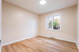 122 Ravelston Avenue E, Winnipeg, MB R2C0J9 Photo 15