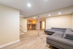 122 Ravelston Avenue E, Winnipeg, MB R2C0J9 Photo 22