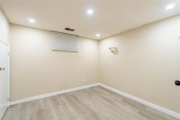 122 Ravelston Avenue E, Winnipeg, MB R2C0J9 Photo 23