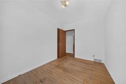 22 St Pierre Street, Winnipeg, MB R3V1J4 Photo 23