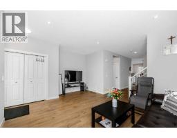 4pc Bathroom - 20913 Main Street Se, Calgary, AB T3M3M1 Photo 6