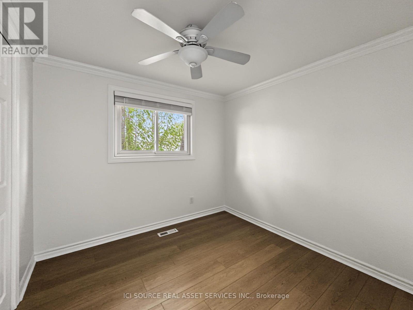Upper Unit- 42 Follett Court, Ajax, ON photo 8