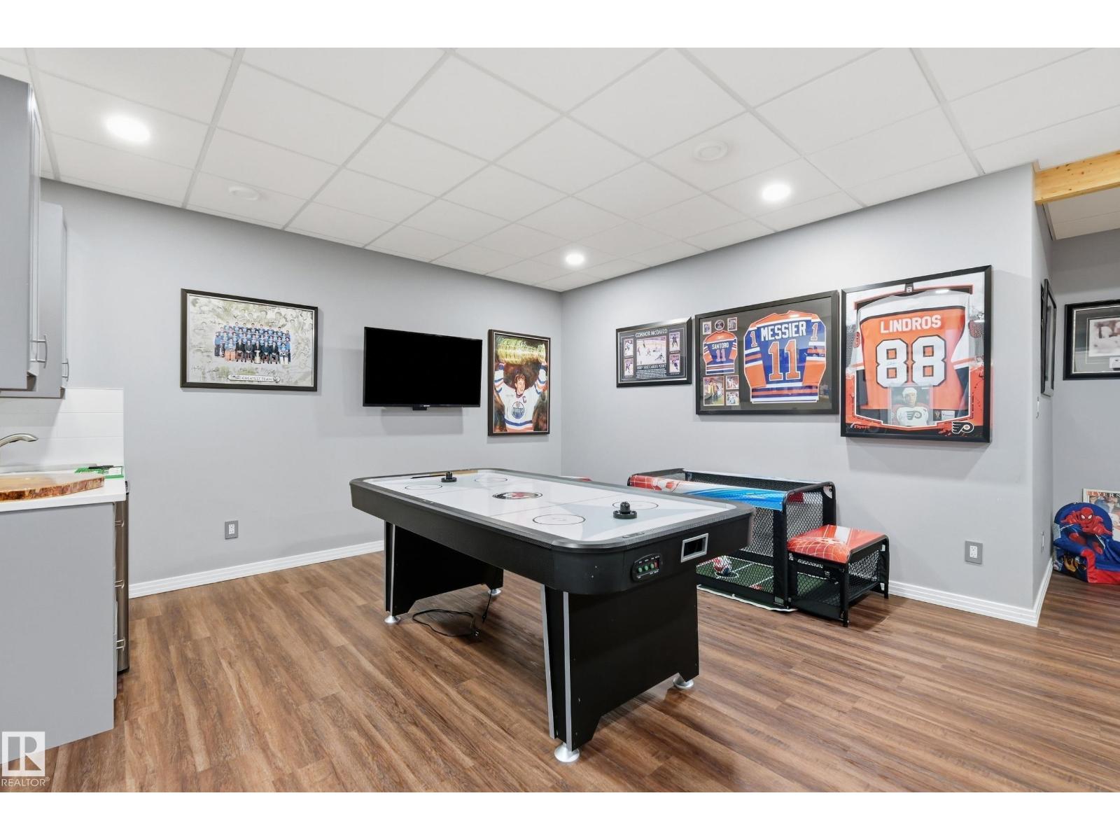 16511 136 ST NW - 28