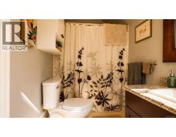 7791 Hudgrove Rd, Lake Cowichan, BC V0R2G0 Photo 37