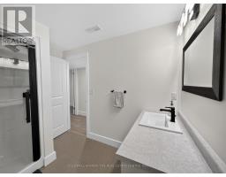 23 Nightfall Court, Chatham Kent, ON N7L0C3 Photo 21