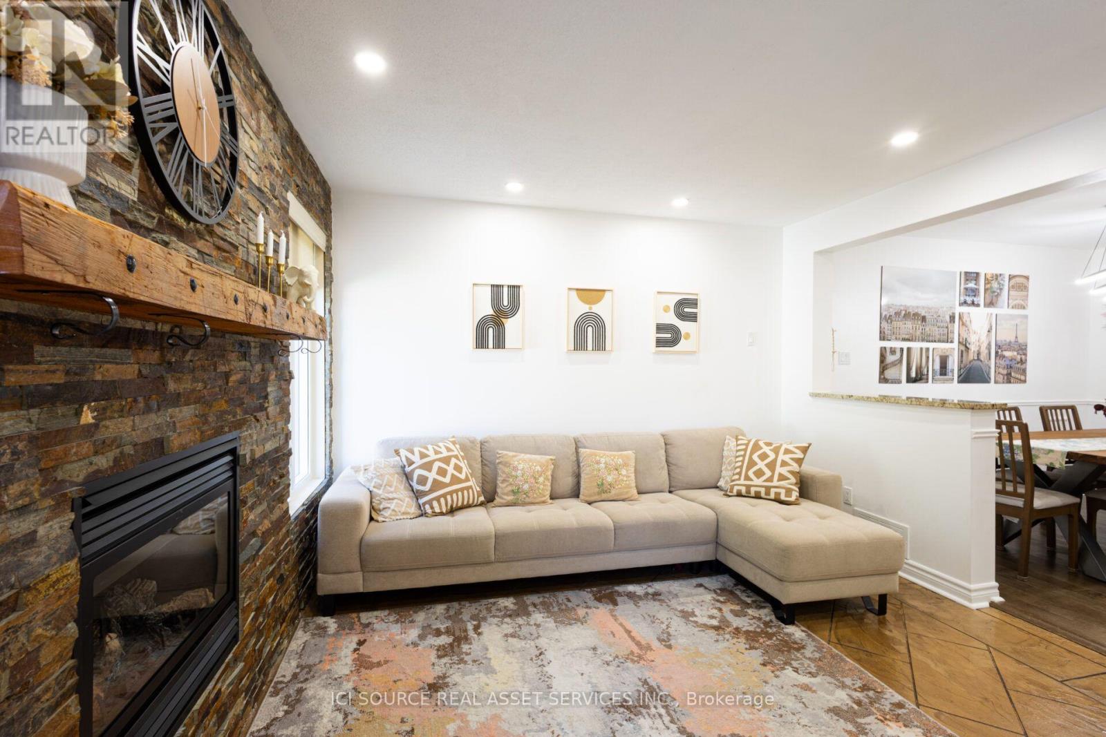 127 WATERBRIDGE DRIVE - Image 15