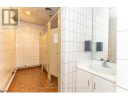 Abu - 381 Richmond Street E, Toronto, ON M5A1P6 Photo 17