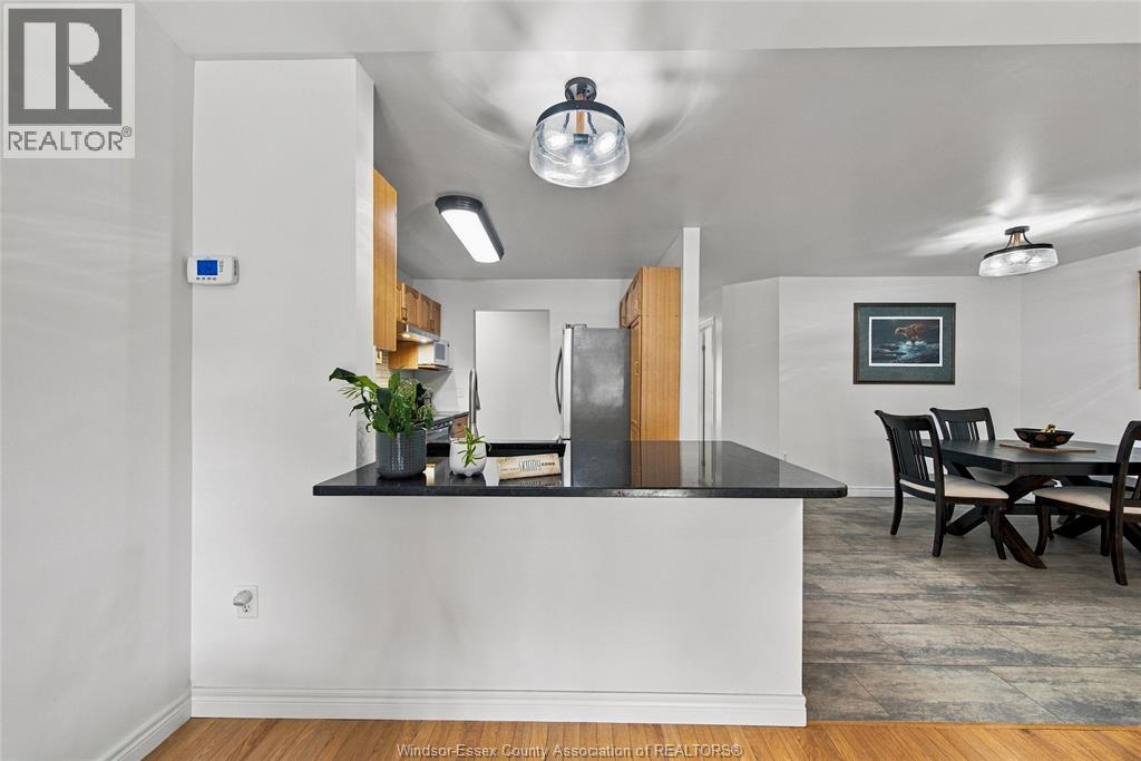 11125 FIRGROVE - 10