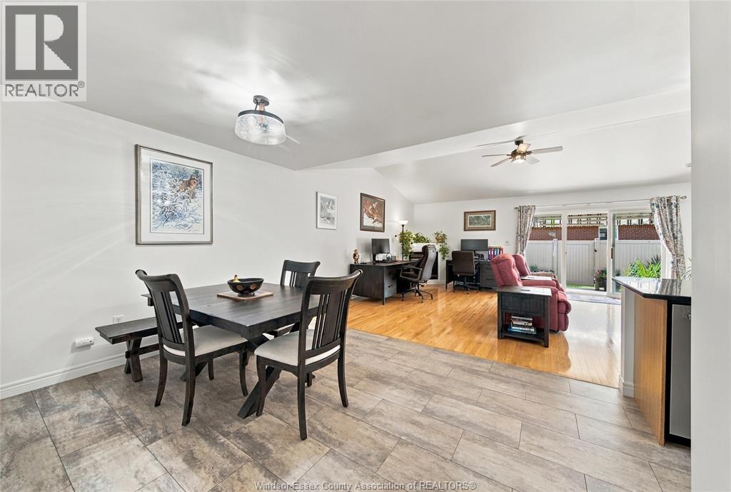 11125 FIRGROVE - 11